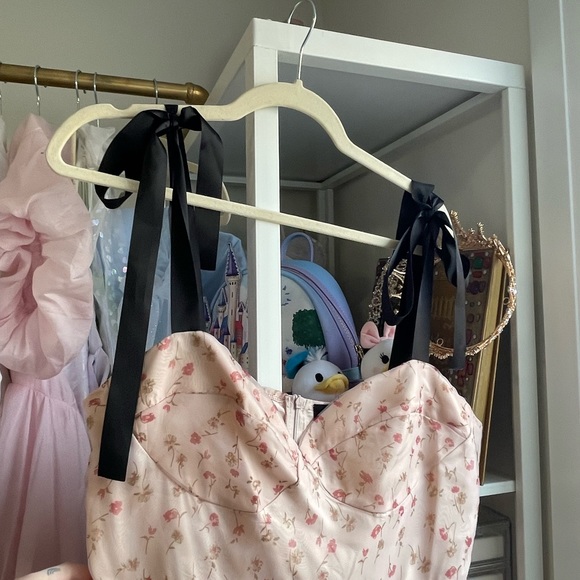 Coquette Bow Tie Dress - Worn Once - Size XL - Picture 6 of 6